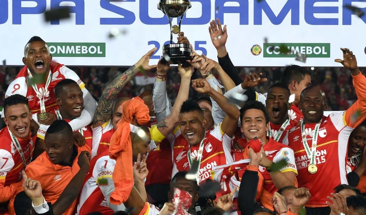 América buscaría fichar a un delantero campeón de la Sudamericana con Santa Fe - Antena 2